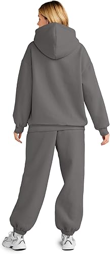 Women's comfy sweatsuit lounge set – oversized hoodie and matching pants, plus-size available