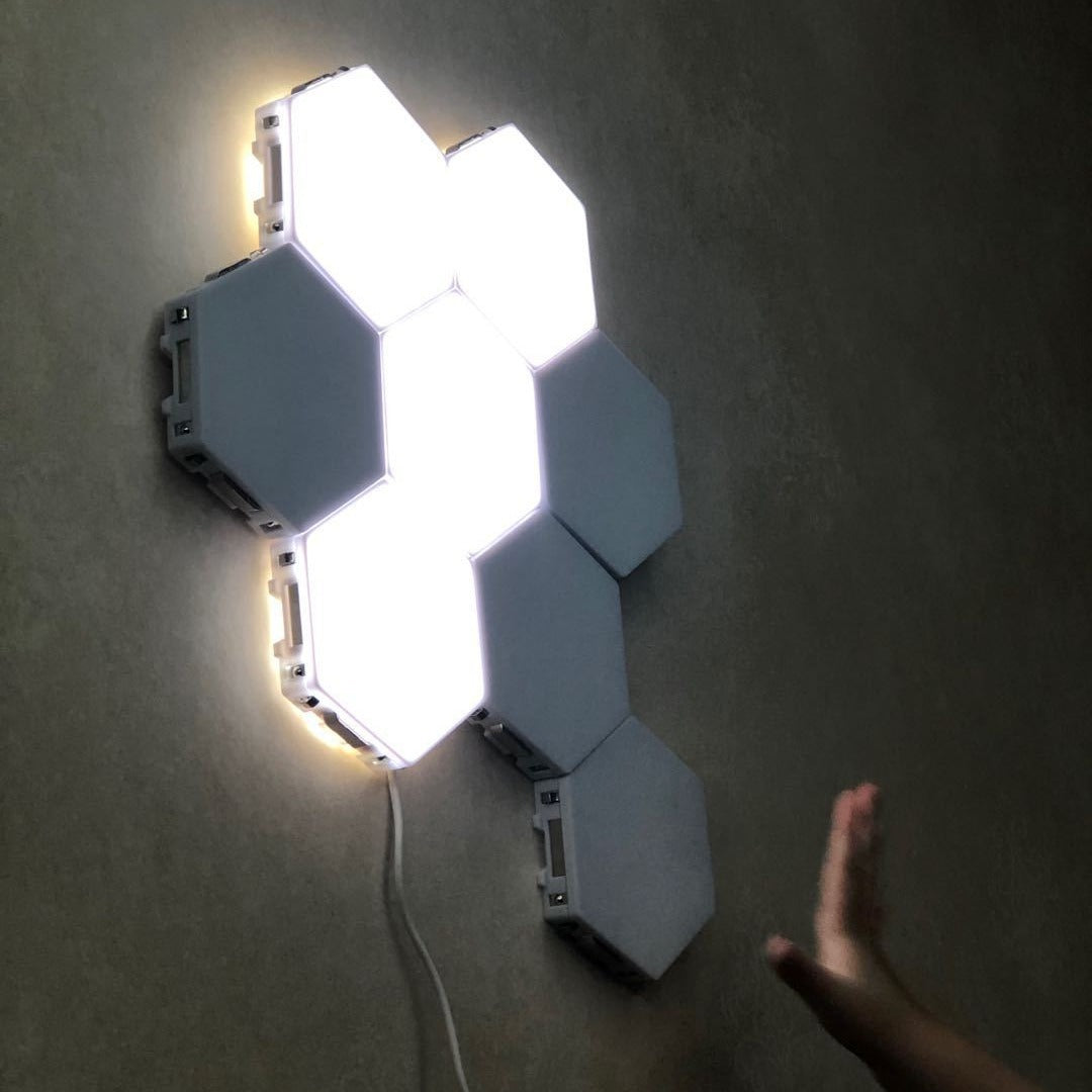 Factory Wholesale Tremolo With Touch Quantum Lamp Creative Wall Lamp Hexagonal Wall Lamp Honeycomb Lamp Honeycomb Lamp